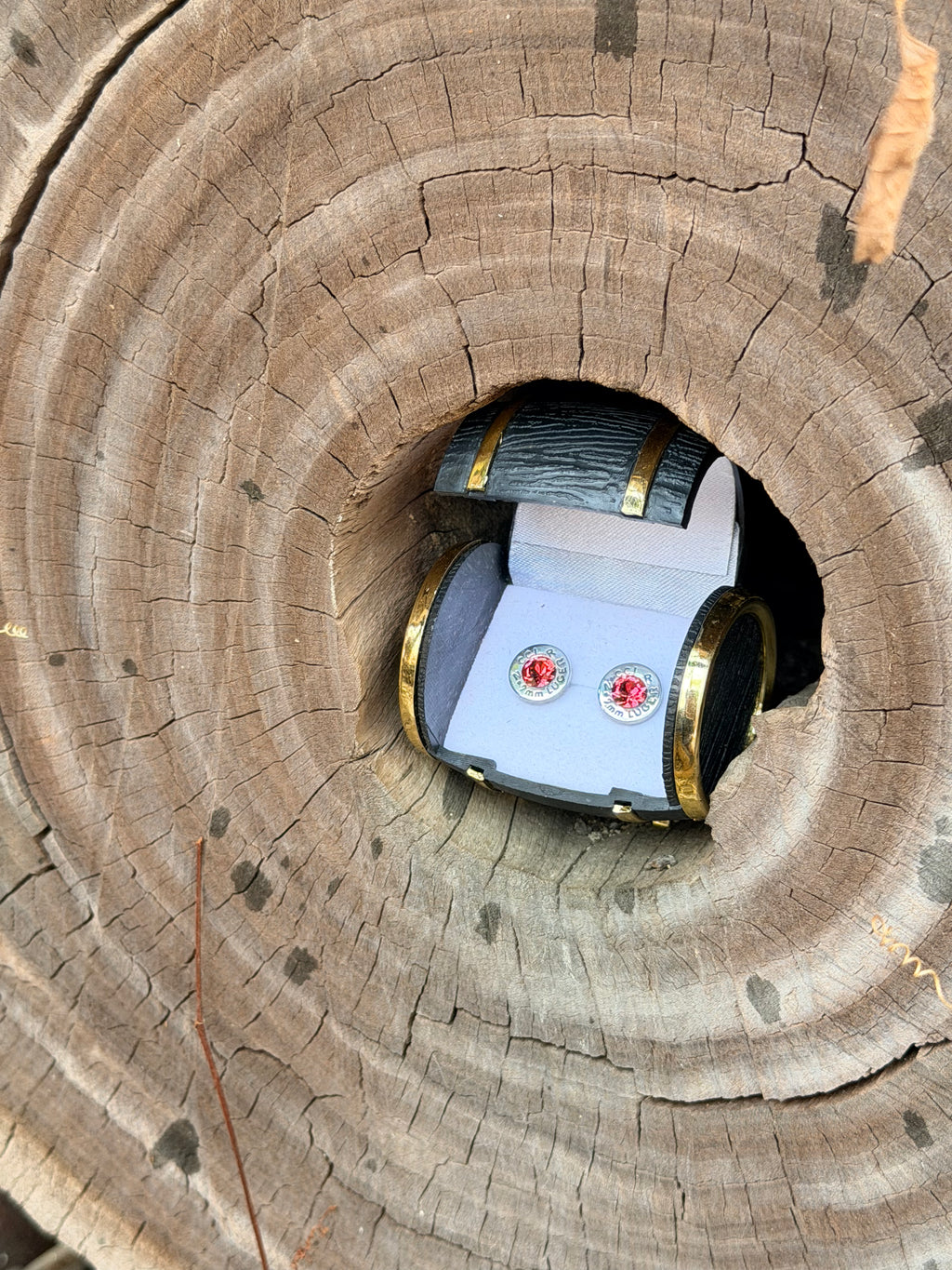 Nickel Peridot Studs - 9mm Luger